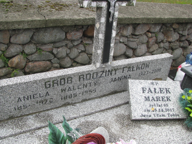 Janina Fałek 1923 Wolbórz - Grobonet - Wyszukiwarka osób pochowanych