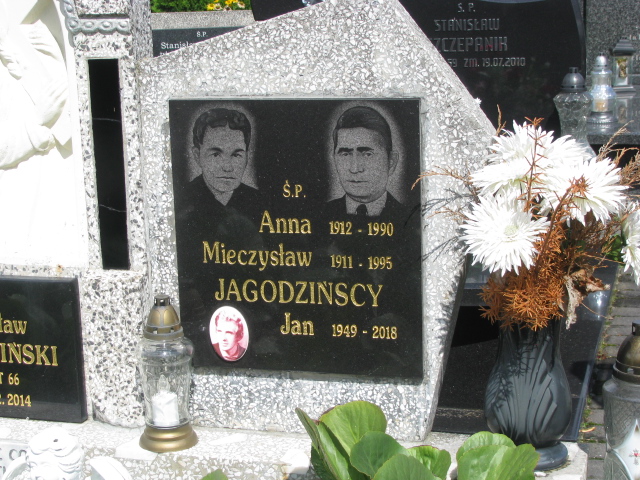 Anna Jagodzińska 1912 Wolbórz - Grobonet - Wyszukiwarka osób pochowanych