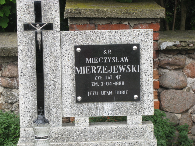 Mieczysław Mierzejewski 1943 Wolbórz - Grobonet - Wyszukiwarka osób pochowanych