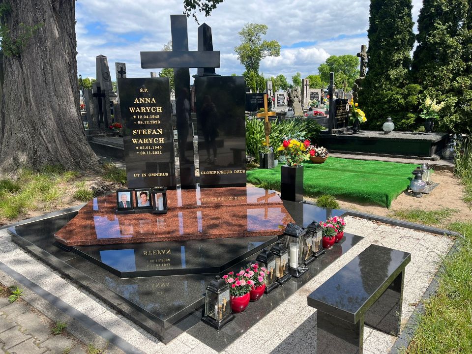 Stefan Warych 1945 Wolbórz - Grobonet - Wyszukiwarka osób pochowanych